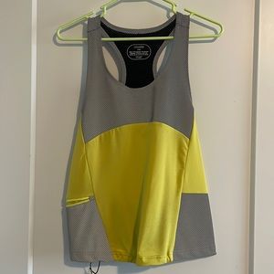Oiselle reflective vest